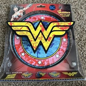 Wonder Woman WALL WOBBLERS WALL ART BOBBLE HEAD For Your Wall